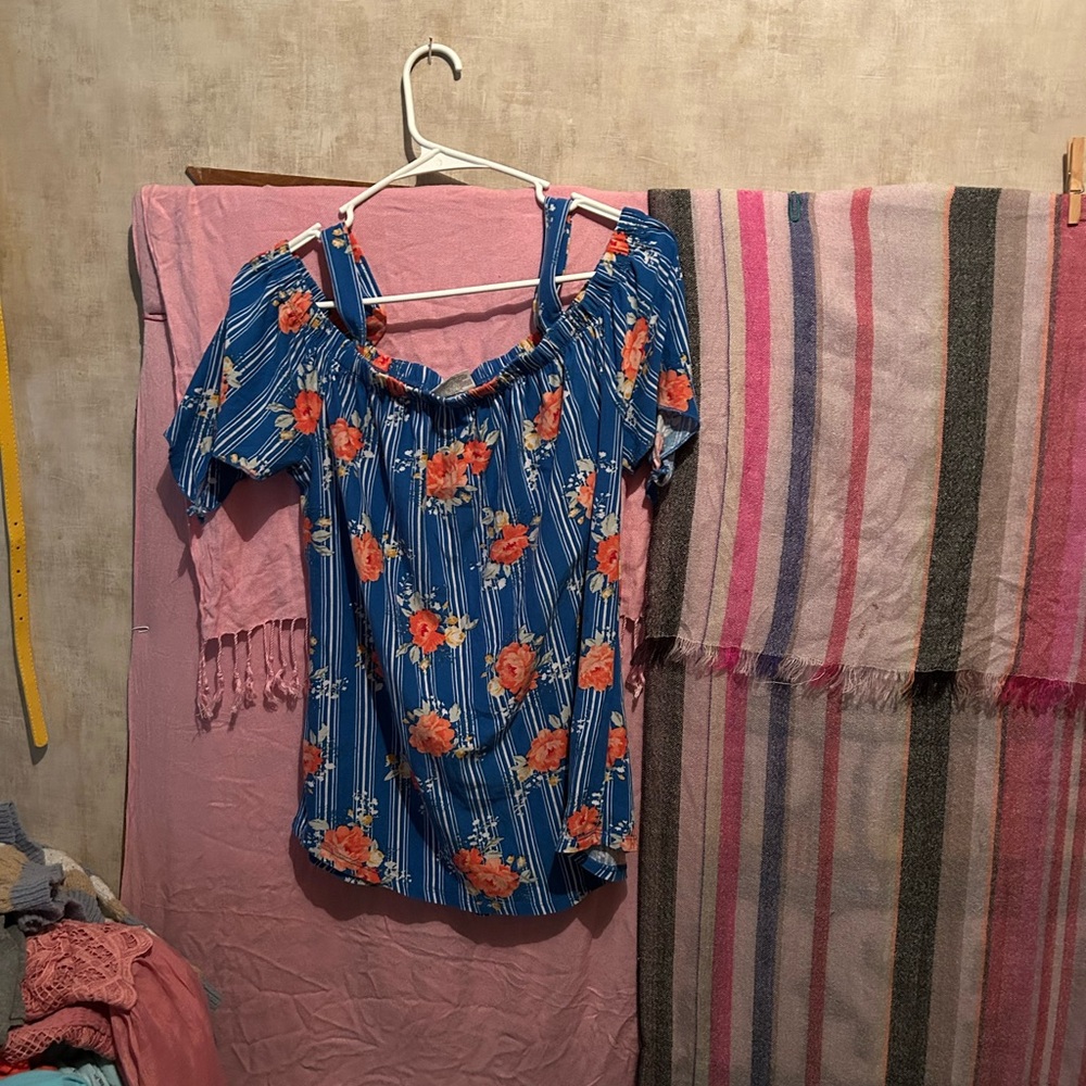 Women’s blouse